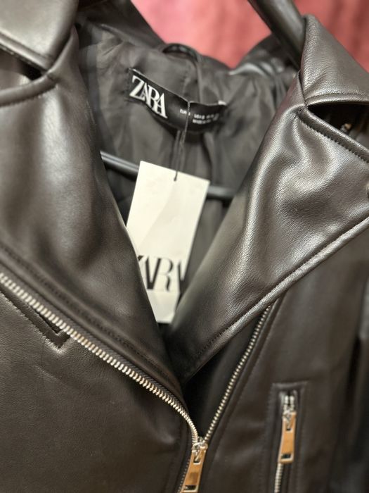 Косуха ZARA чорна