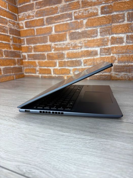 16ʼʼ  Asus VivoBook 16X M1603QA/ 7 5800H/ SSD-512gb/ RAM-12gb