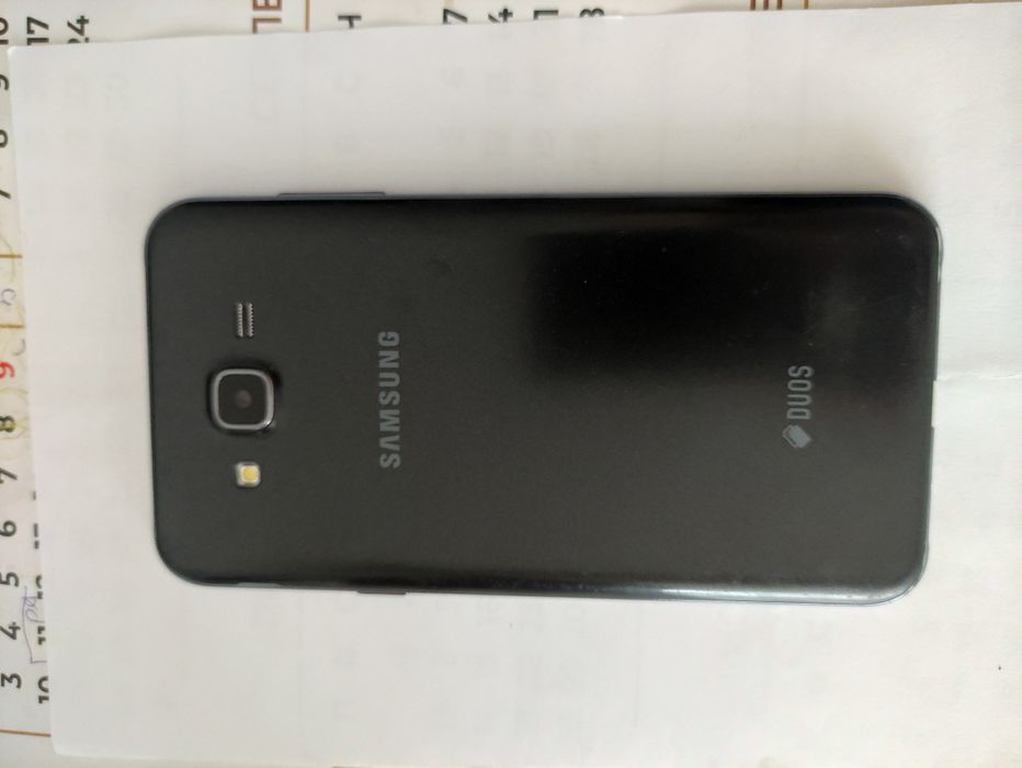 Samsung Galaxy J7 модель: SM-J700HZKDSEK САМОВИВІЗ КИЇВ.