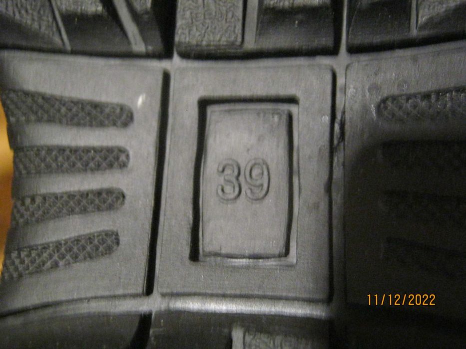 Buty zimowe nieuzywane,rozmiar 39