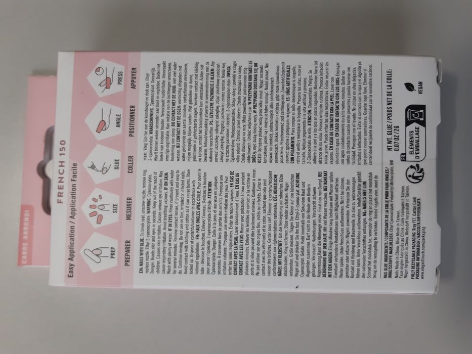 Штучні нігті Salon French, 24 шт+клей, DM Німеччина

Штучні нігті