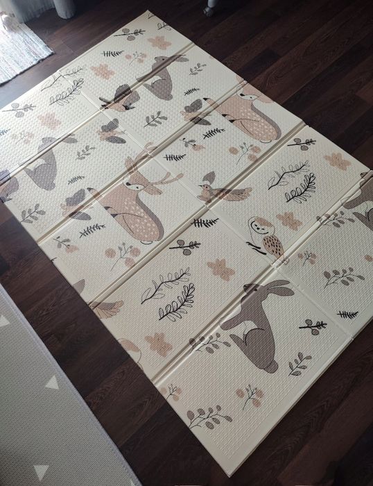 Dwustronna mata piankowa 180x120 cm składana Magiczny Las Boho