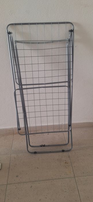 Estendal em alumínio