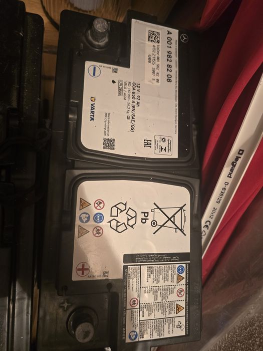 Dwa akumulatory 12V agm 92ah