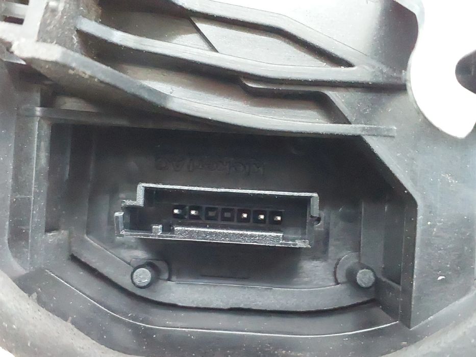 Fechadura / fecho porta trás esquerdo BMW X6 (E71, E72)