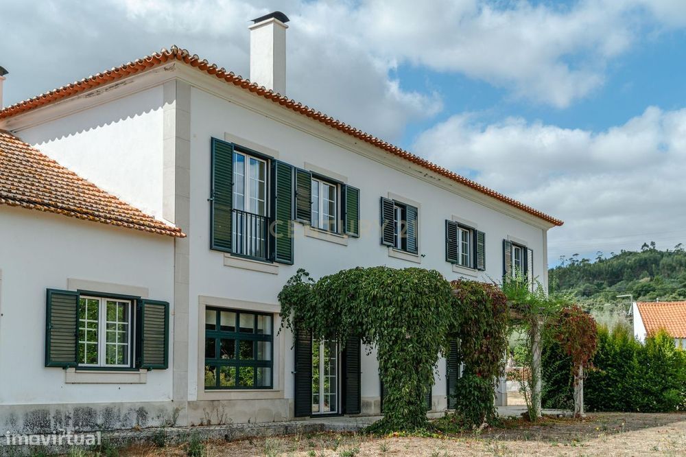 Quinta T5 Encantadora em Assacaias – a 10 minutos do centro de Santaré