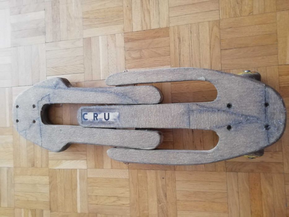 Skate usado (falta 1 truck)