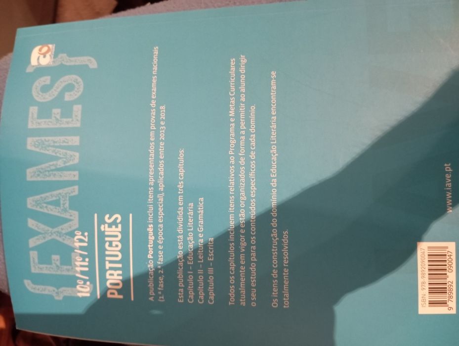 Livro de exames 10/11/12  Português