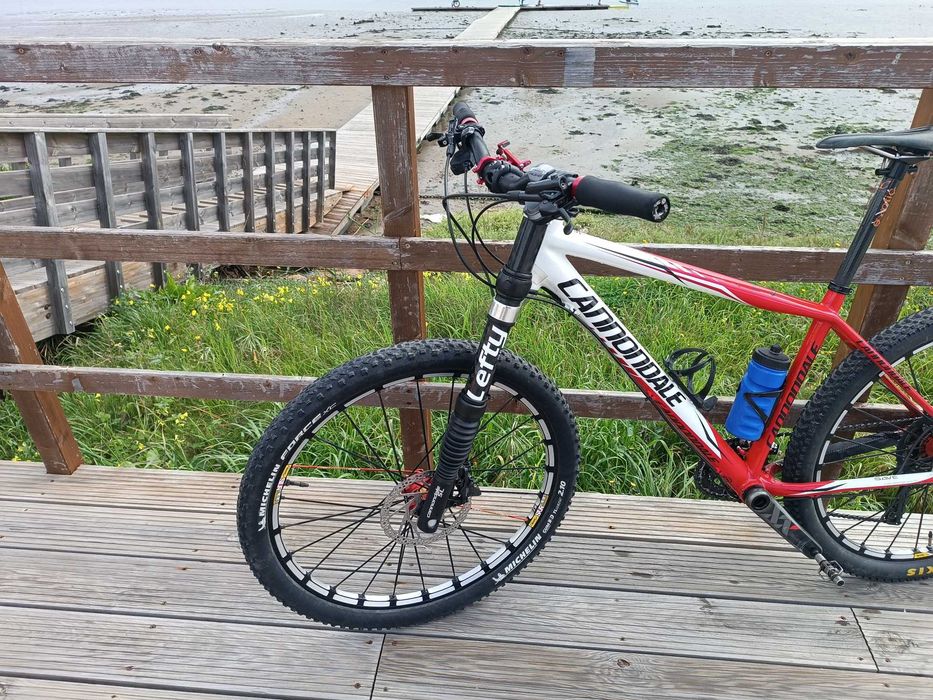 Bicicleta Cannondale lefty