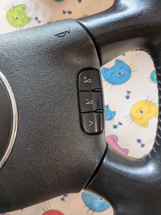Volante em pele com botões Audi A3 8L