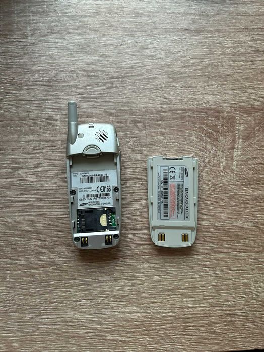 Telemóvel vintage Samsung N620