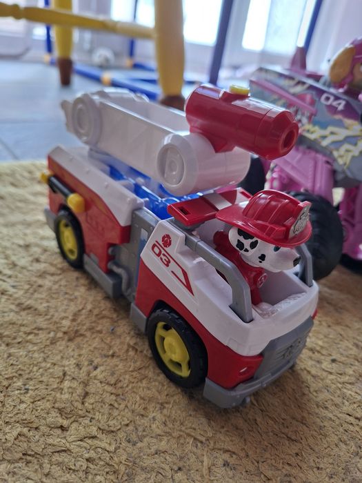 Carros Patrulha Pata com bonecos