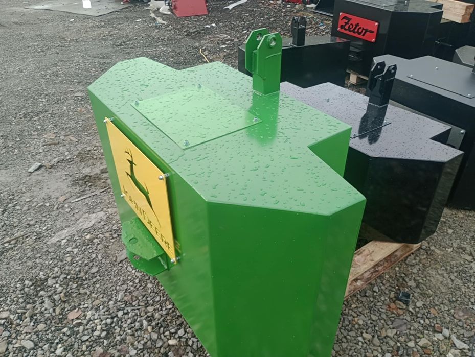 Balast, na TUZ przód/tył  od 200 do 1500kg Obciążnik z LOGO ciągnika
