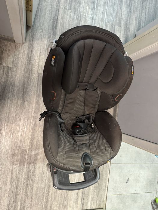 Авто крісло BeSafe izi comfort