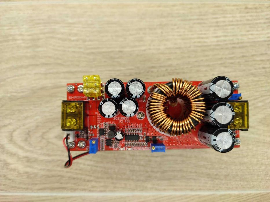 Повышающий преобразователь напряжения DC-DC 12 - 90 вольт 1800Вт