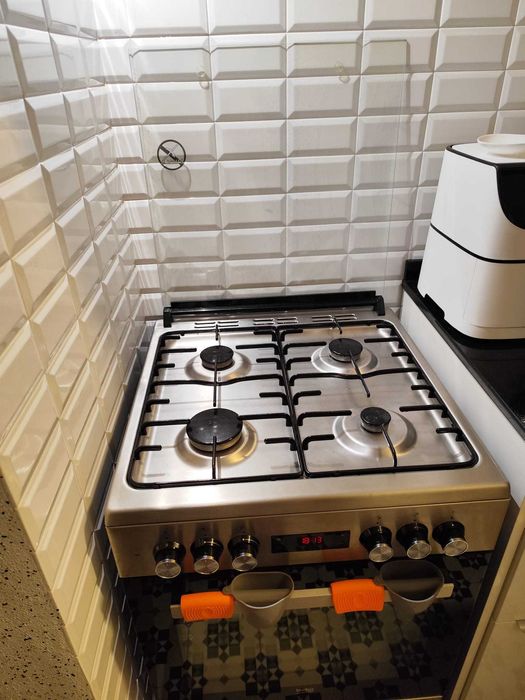 Fogão BEKO 4G FSM62320DXS (72 L - Natural e Butano-Propano - Inox)