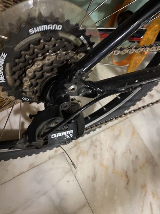Bicicleta Specialized SR SUNTOUR