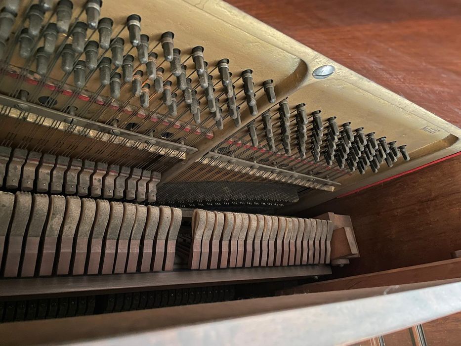 Pianino A.Klose Brieg