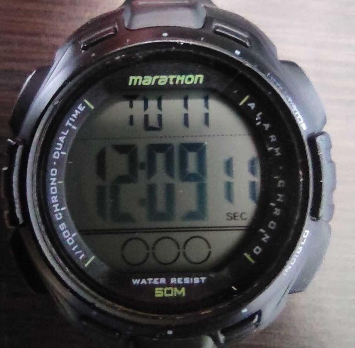Zegarek wodoodporny TIMEX WR50 MARATHON, uszkodzony pasek