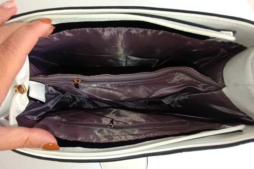 Mala de ombro - branca com dourado - Muito Elegante