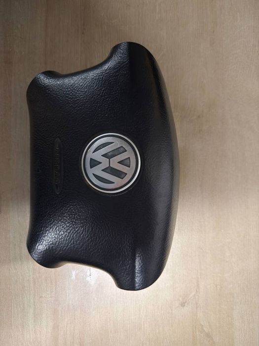 Airbag подушка безпеки водія Golf 4/ Bora / Passat B5