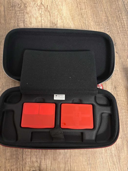 Nintendo Switch + Acessórios + Bolsa