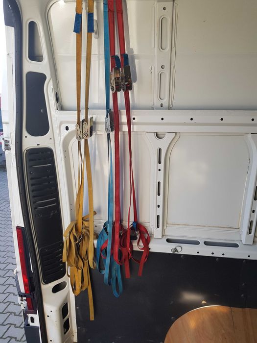 ## Solidny i Tani Transport-Przeprowadzki 7/24H###