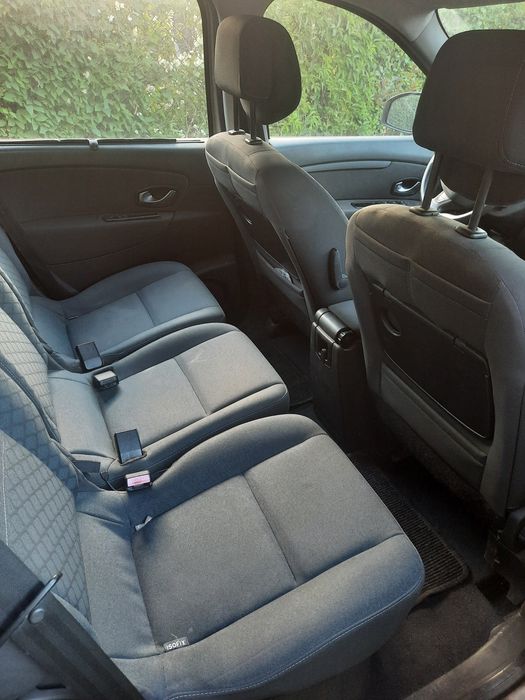 Renault Scenic..