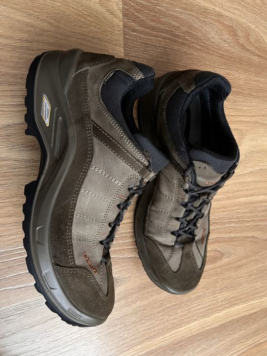 Чоловічі кросівки LOWA Tosca Gtx .