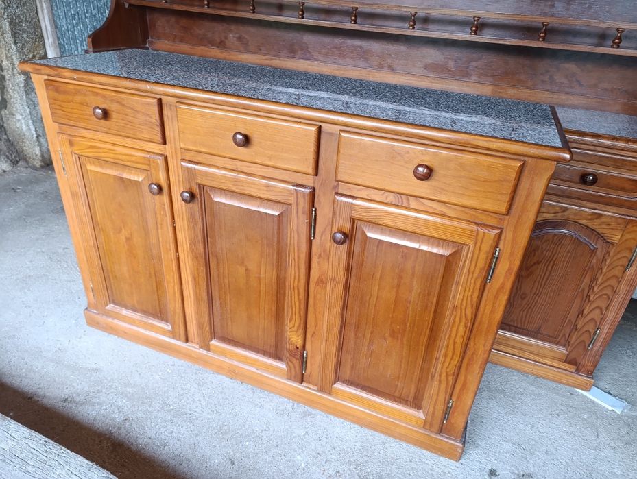 Armários Cristaleira Cozinha/Sala