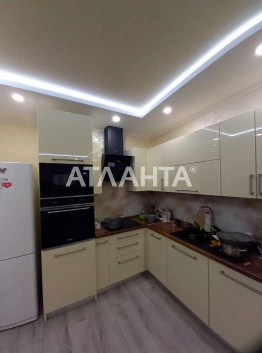 Трикімнатна квартира в ЖК Мальви