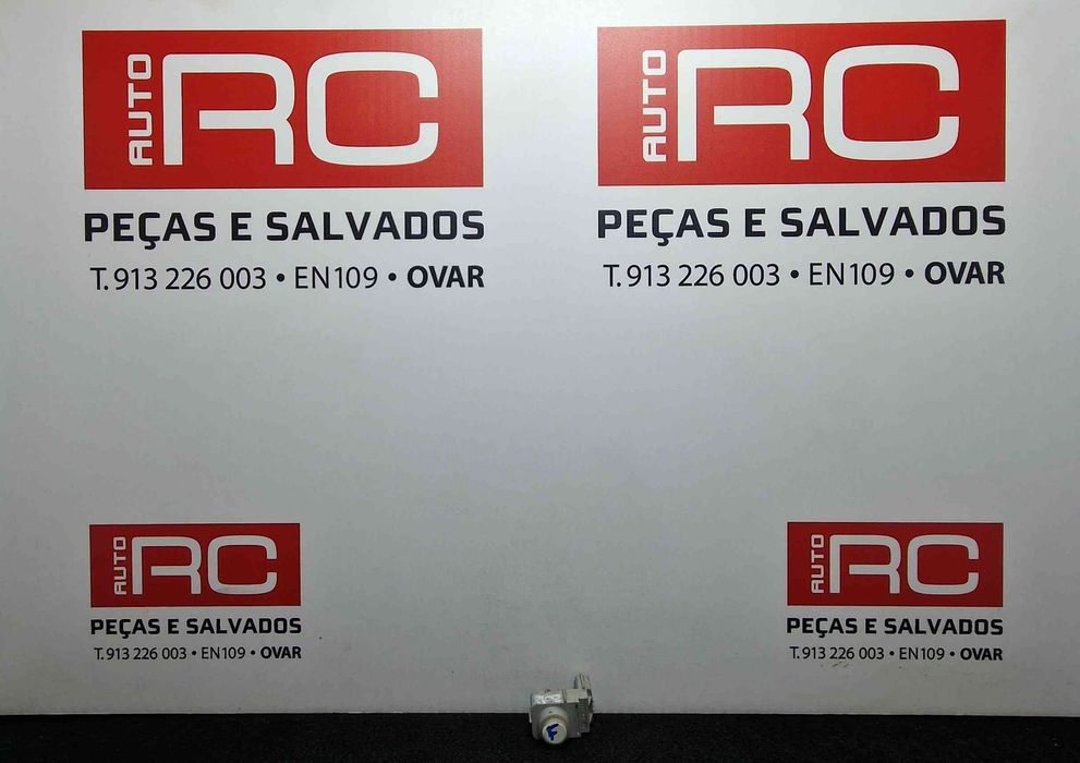 Sensor de Estacionamento Frente 957201Y500 - KIA RIO III
