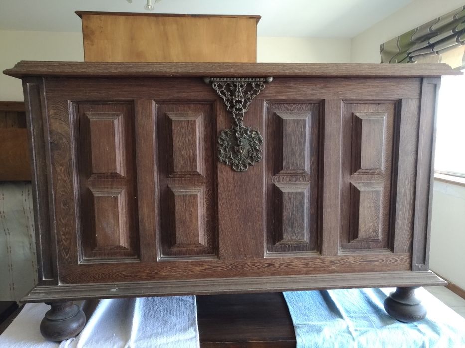 Baú/Arca em madeira