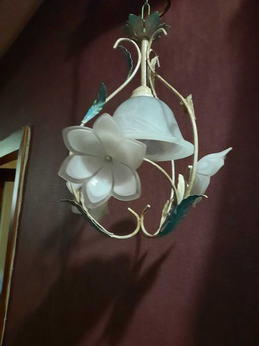 Люстра на 2 плафона