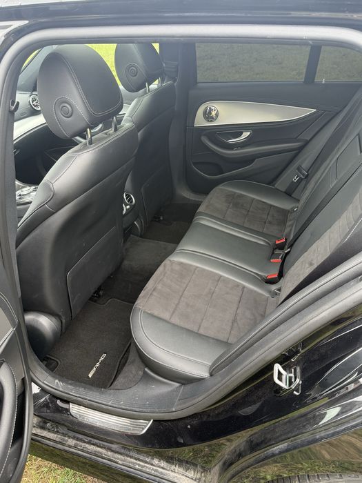 Mercedes Benz E W213 350d AMG LINE