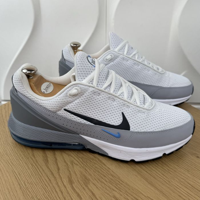 Нові оригінальні кросівки Nike air max pulse