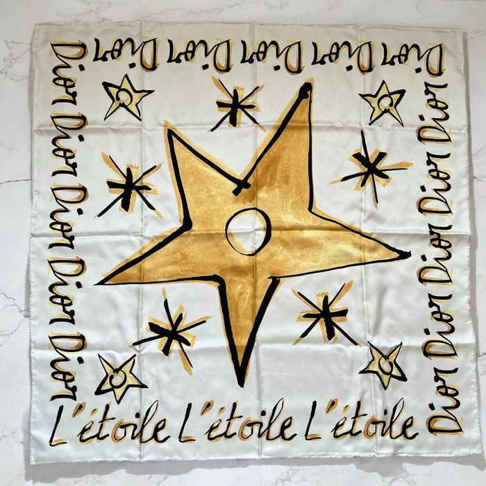 Платок Christian Dior