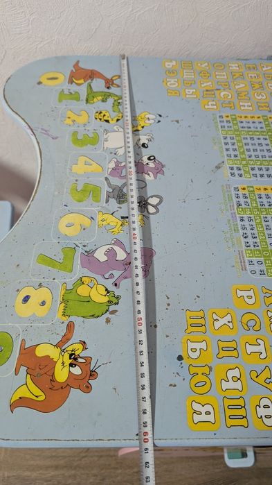 Продам детский стол парту со стулом