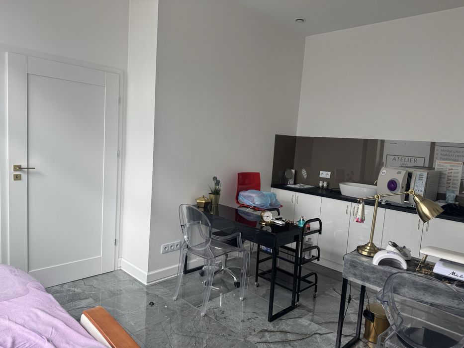 Wynajme gabinet manicure pedicure