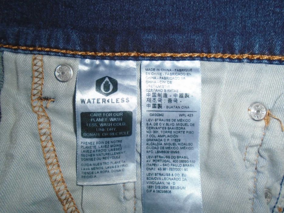 Джинсы Levis 512 USA W30 L32 лето