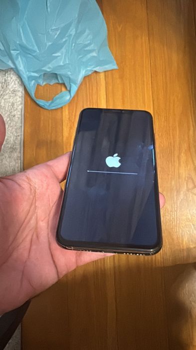 Troco iPhone xs max 512