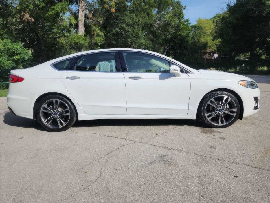 Ford Fusion Titanium      2019