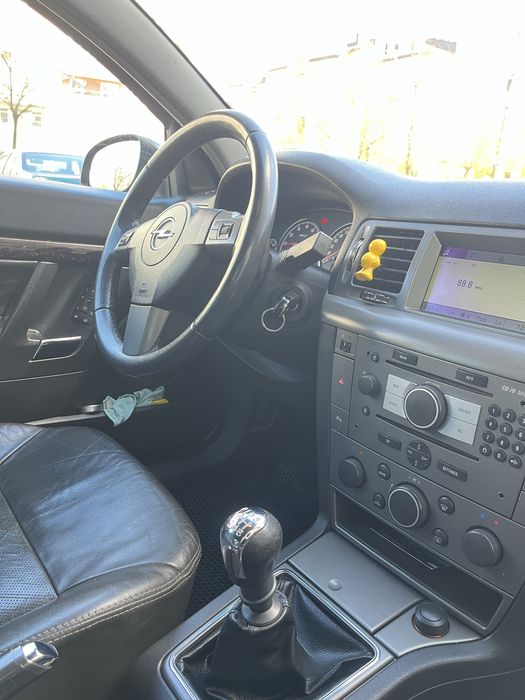 Продам Opel Signum !
