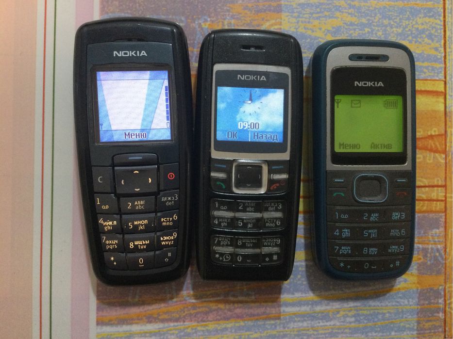 Нокия 2600,Нокия 1600,Нокия 1200.