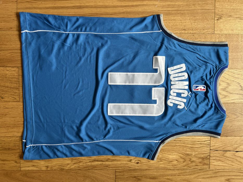 Nowy niebieski Jersey Nike Luka Dončić 77 Dallas NBA