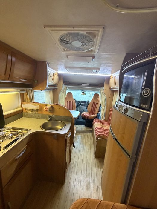 Autocaravana perfilada