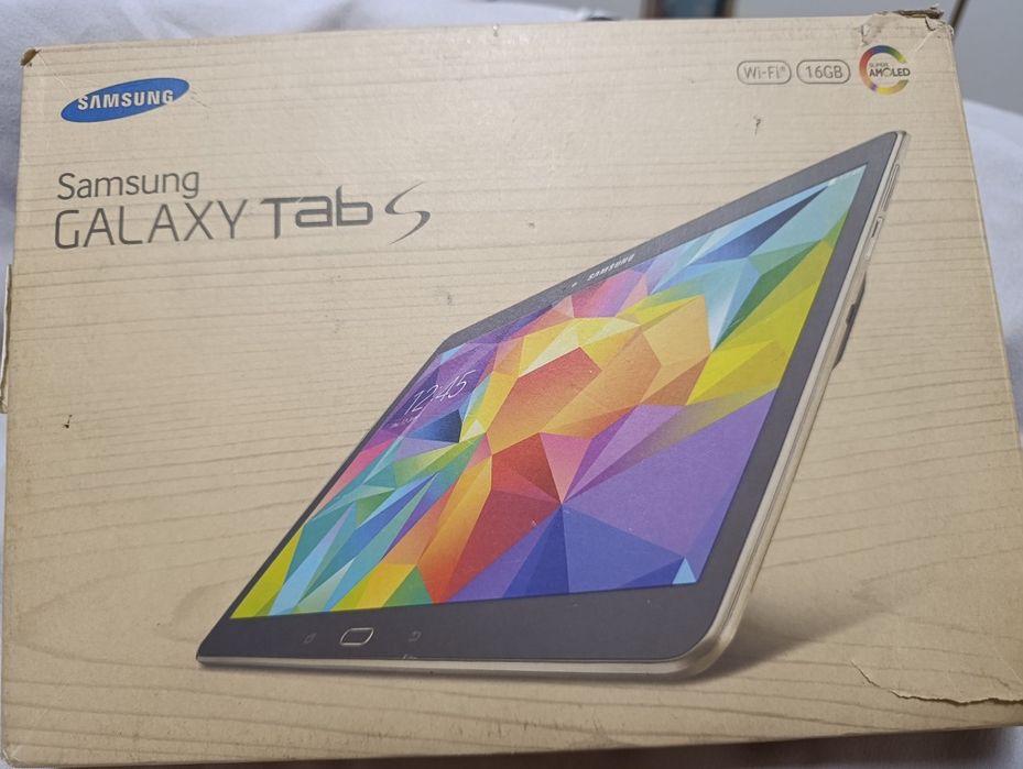 планшет Samsung SM-T800