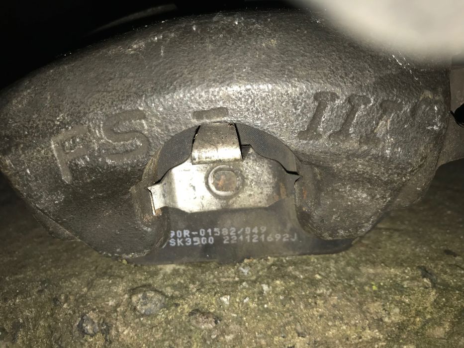 Гальмівний механізм -супорт,Volkswagen Caddy 2004-2015