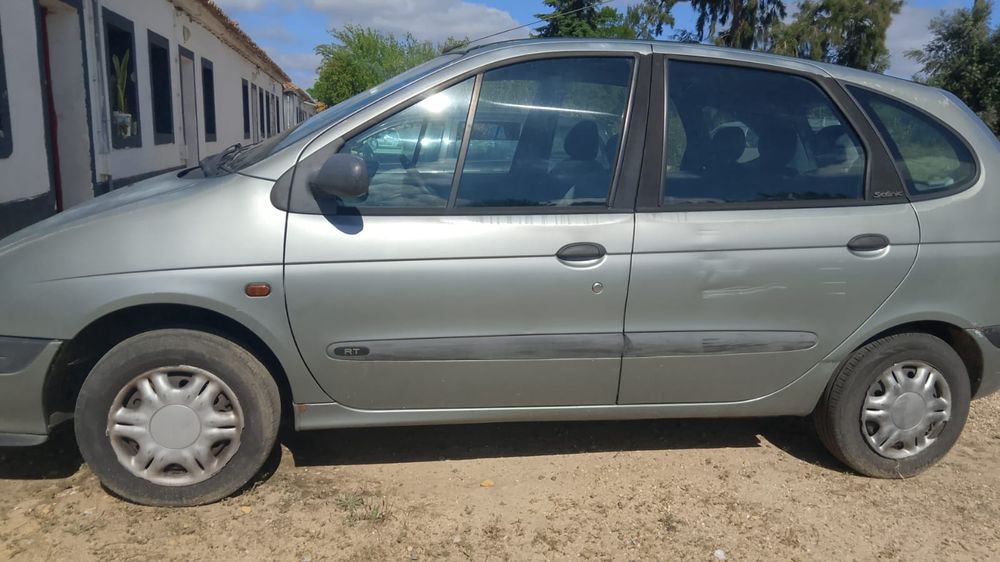 Renault Megane (Ler descrição)