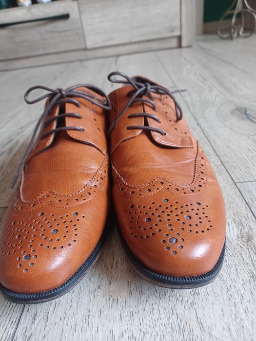 Skórzane buty firmy Beckett
